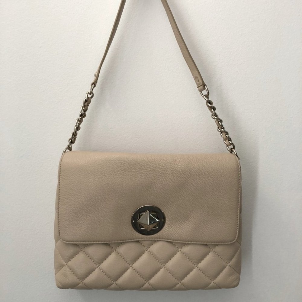 KATE SPADE diamond quilted beige shoulder bag w/ chain strap